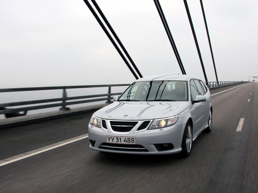  Saab 9-3 SportCombi 2008 года  (фото 9 из 15)